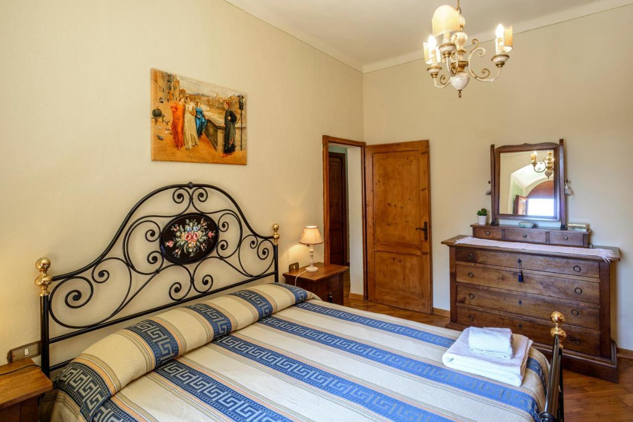 Sangi Studio Apartment - With Amazing View Of The Duomo San Gimignano Eksteriør bilde