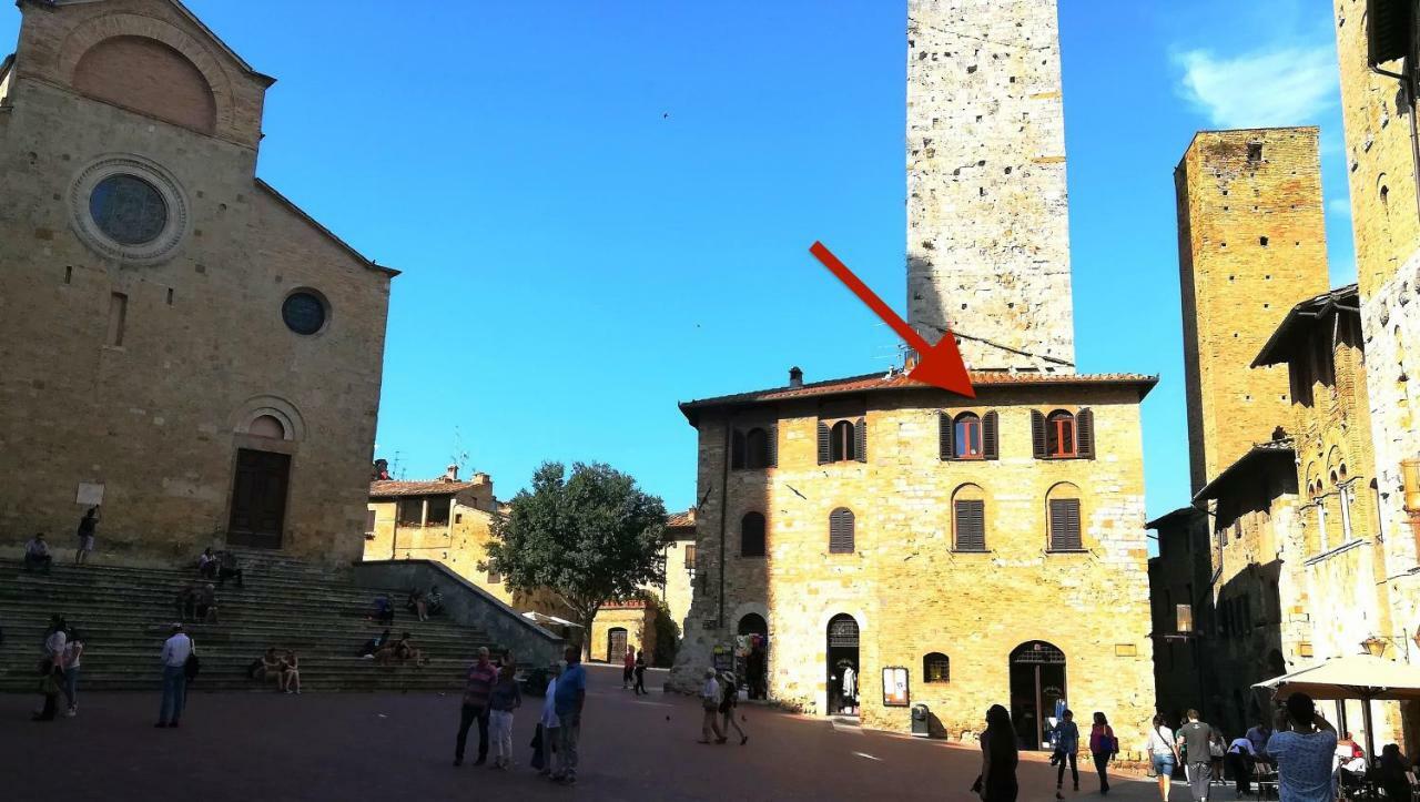 Sangi Studio Apartment - With Amazing View Of The Duomo San Gimignano Eksteriør bilde